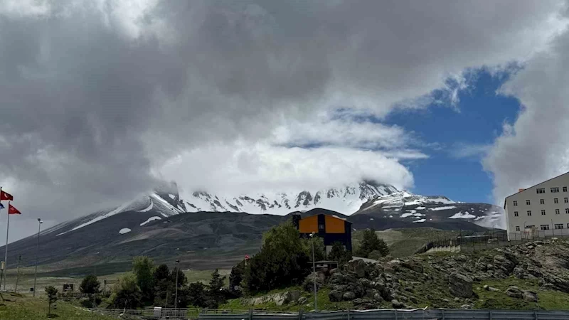 Erciyes’te görsel şölen
