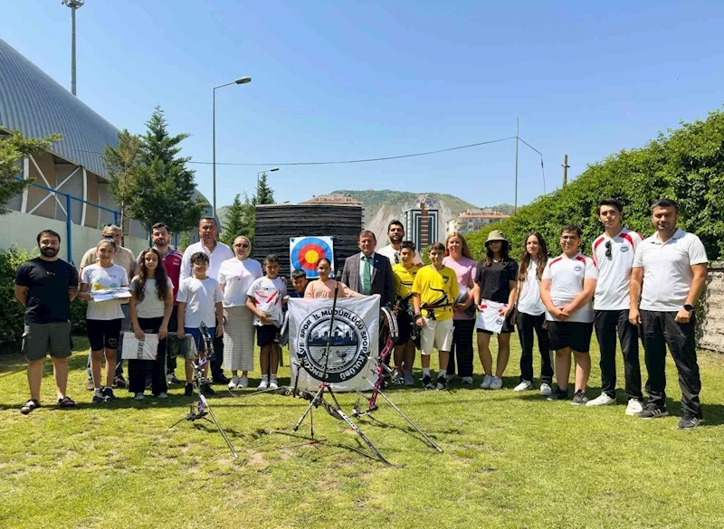 Okçuluk sporcularına malzeme dopingi
