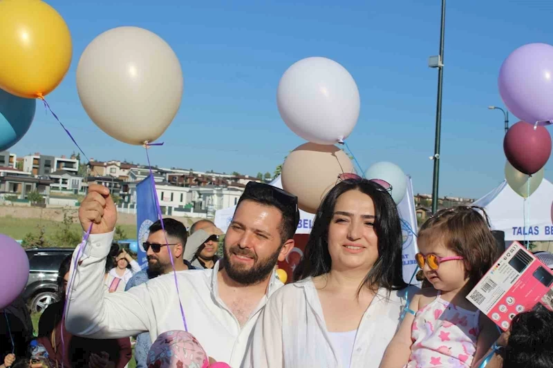 Balonlar Deniz için havalandı
