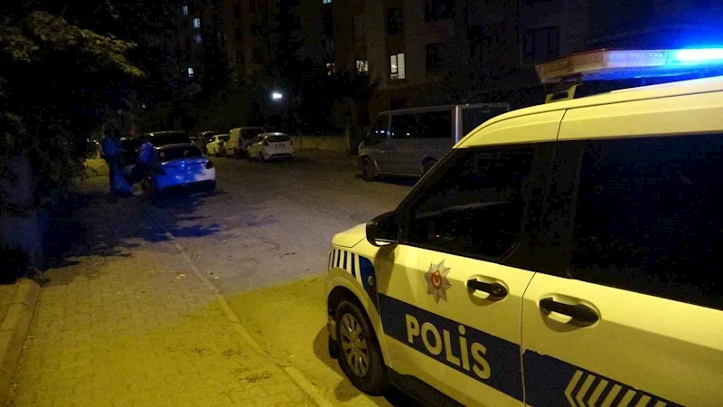 Kanser hastası kadın banyoda ölü bulundu
