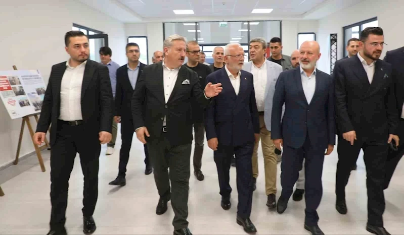 Elitaş; Havacılık Lisesi’ni ziyaret etti
