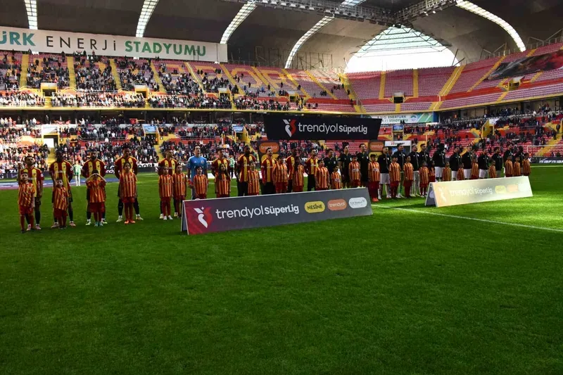Trendyol Süper Lig: Kayserispor: 0 - Gaziantep FK: 0 (Maç devam ediyor)
