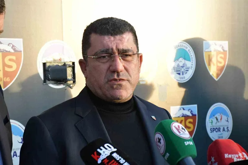 Nurettin Açıkalın: 