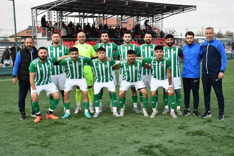 Kayseri Şekerspor yeni lider oldu
