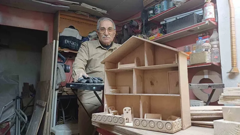 Mesleğini yaşatacak çırak bulamıyor
