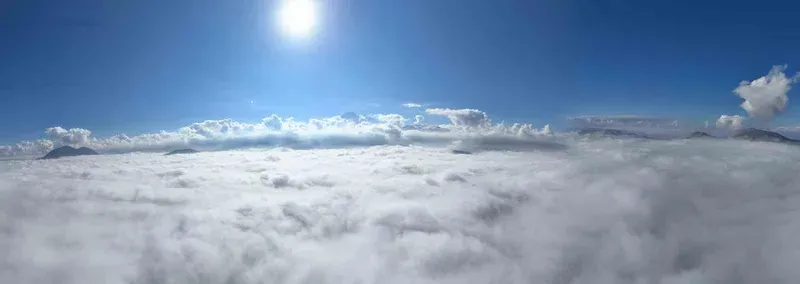 Kayseri’de sis bulutlarının üzerinden görüntüler hayran bıraktı
