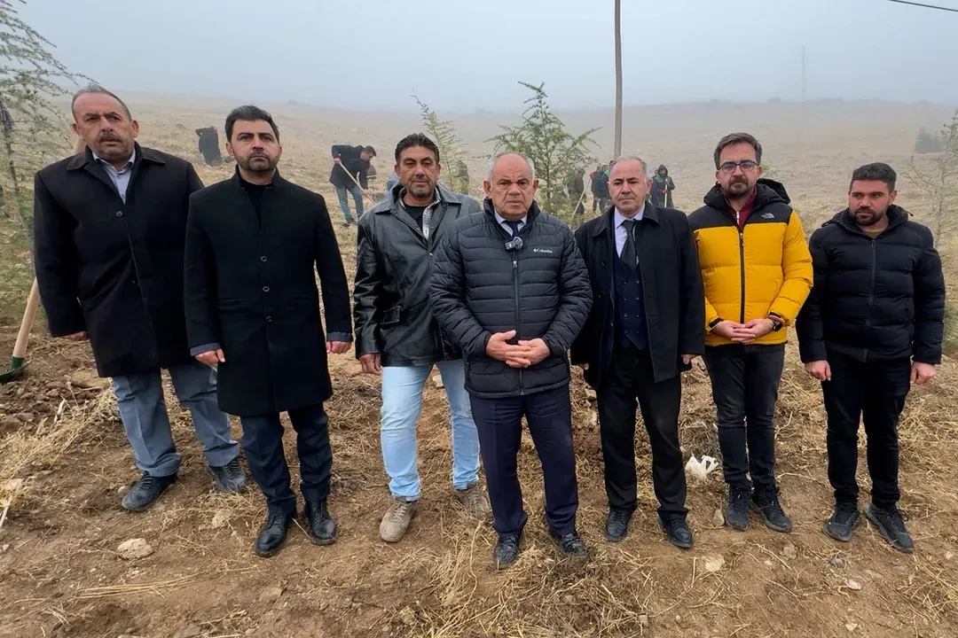 Kayseri Büyükşehir şehri yeşillendirmeye devam ediyor